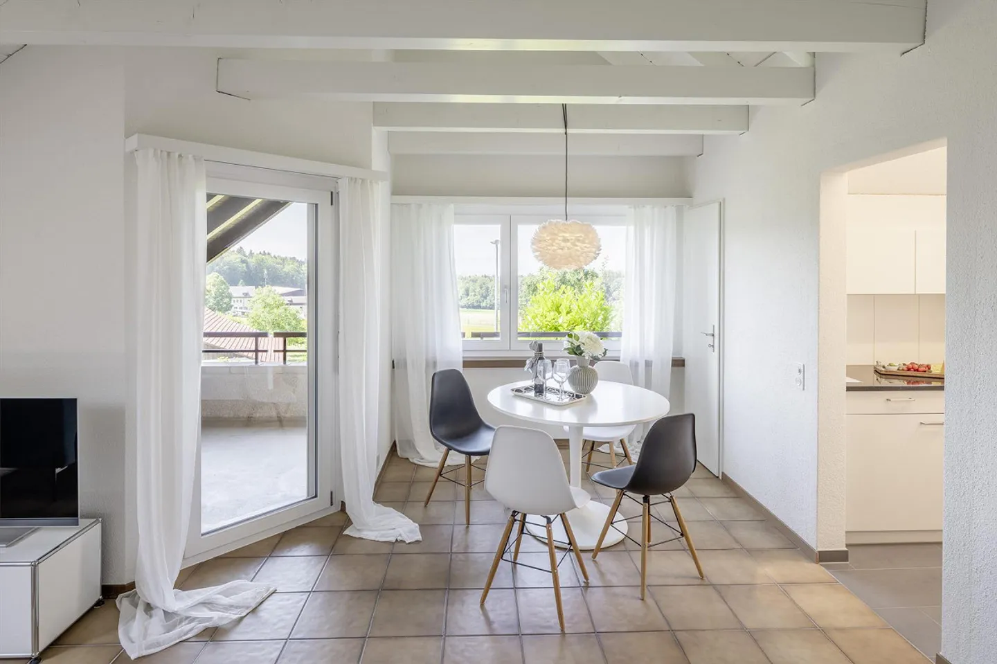 Charmante Wohnung in Lufingen - Foto 4 von 13