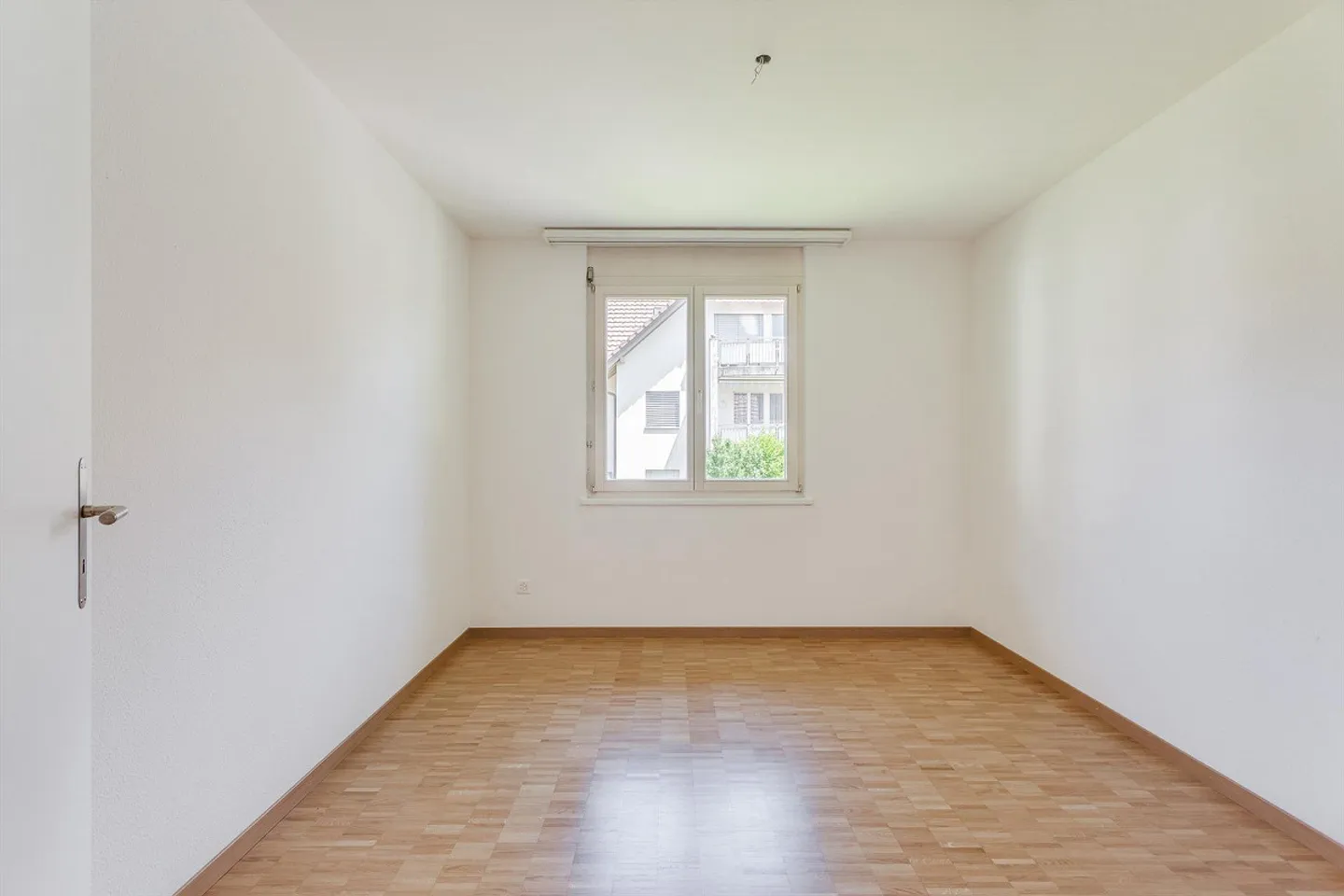 AFFITTARE SENZA DEPOSITO - Bella vita lungo la Reuss! - Foto 5 di 7