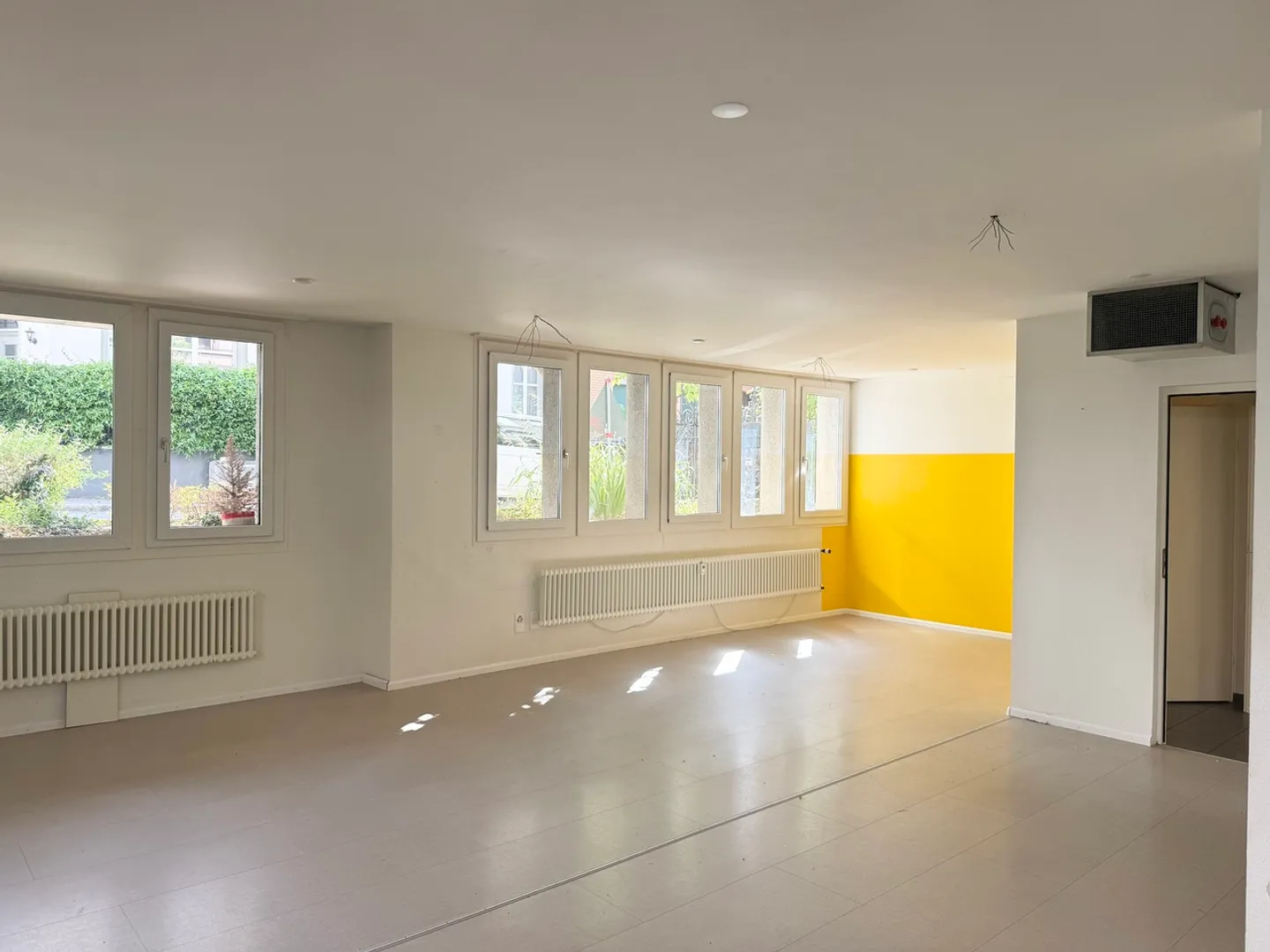 Attractive commercial space in Kleinbasel! - Photo 1 of 5
