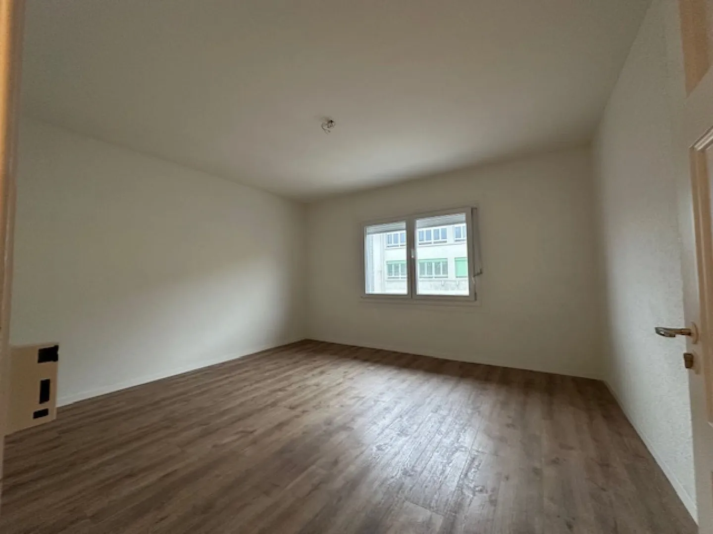 Peseux - Mietgebäude - Foto 3 von 10