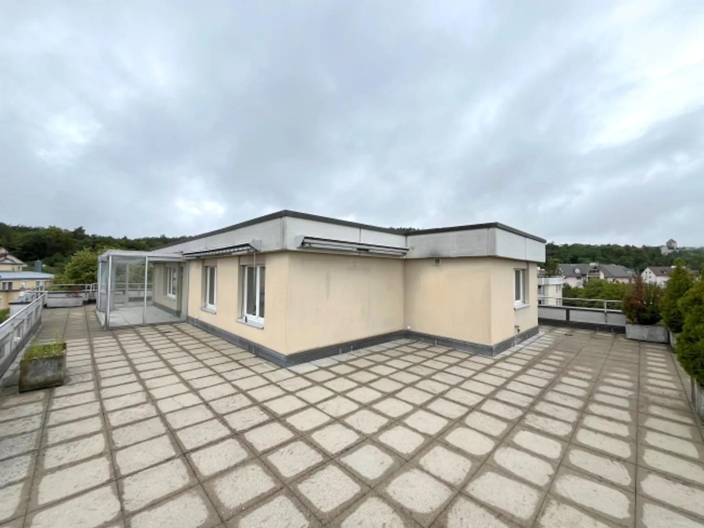 Appartement en attique dans le quartier de Herblingen - TEMPORAIRE jusqu'au 30.04.2026 - Photo 11 sur 11