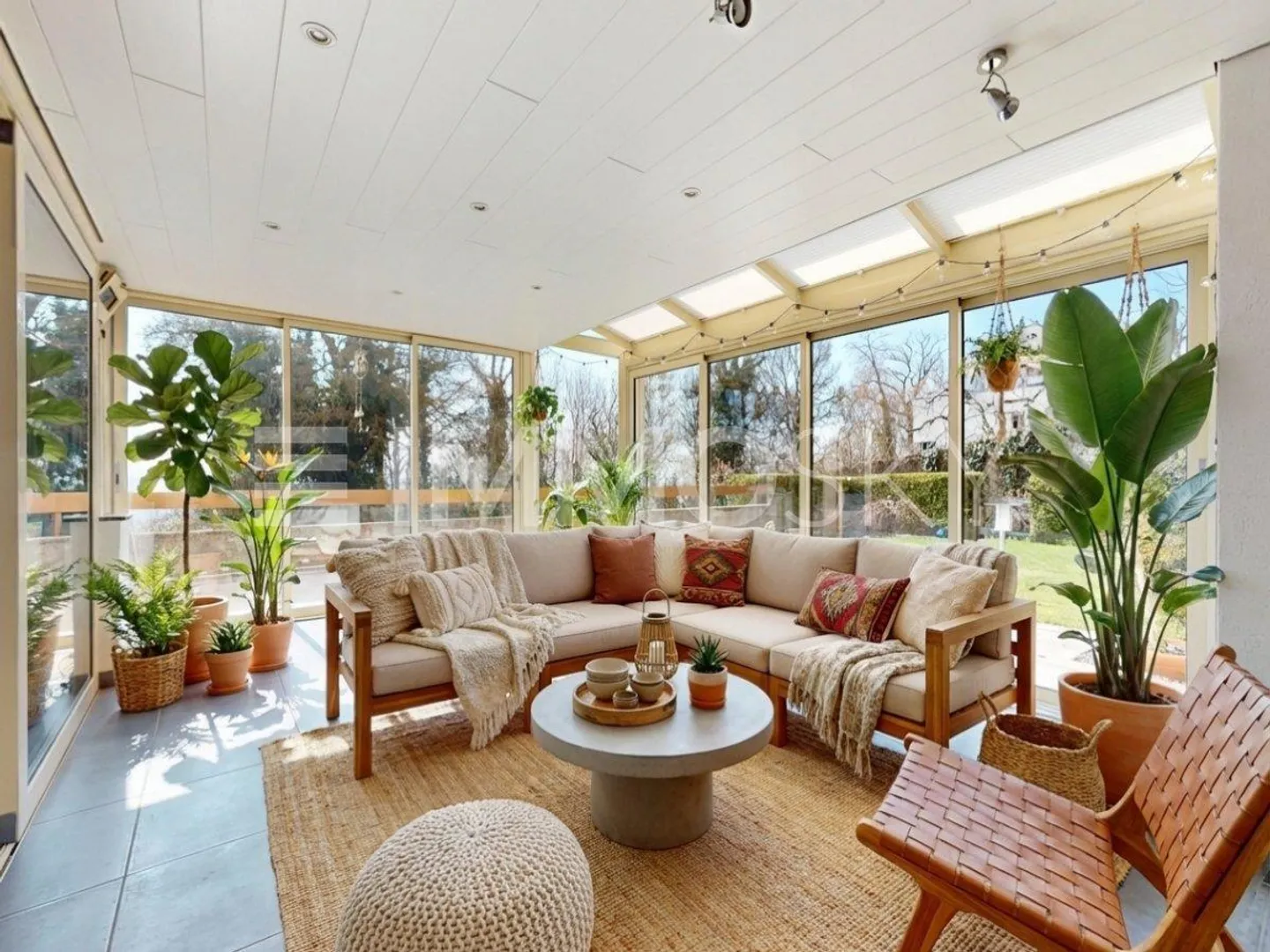 RESERVED - Beautiful Ground Floor Apartment with Veranda and Panoramic View - Photo 1 of 5
