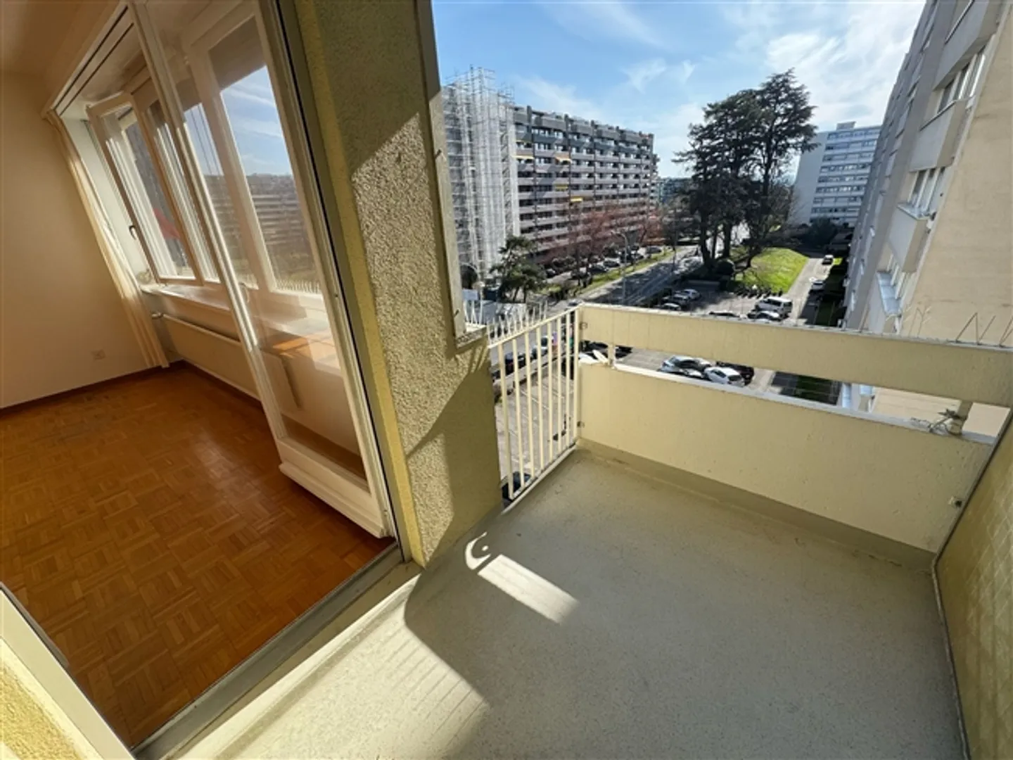 Bel appartement rénové de 3,5 pièces – Genève - Nations - Photo 4 sur 6