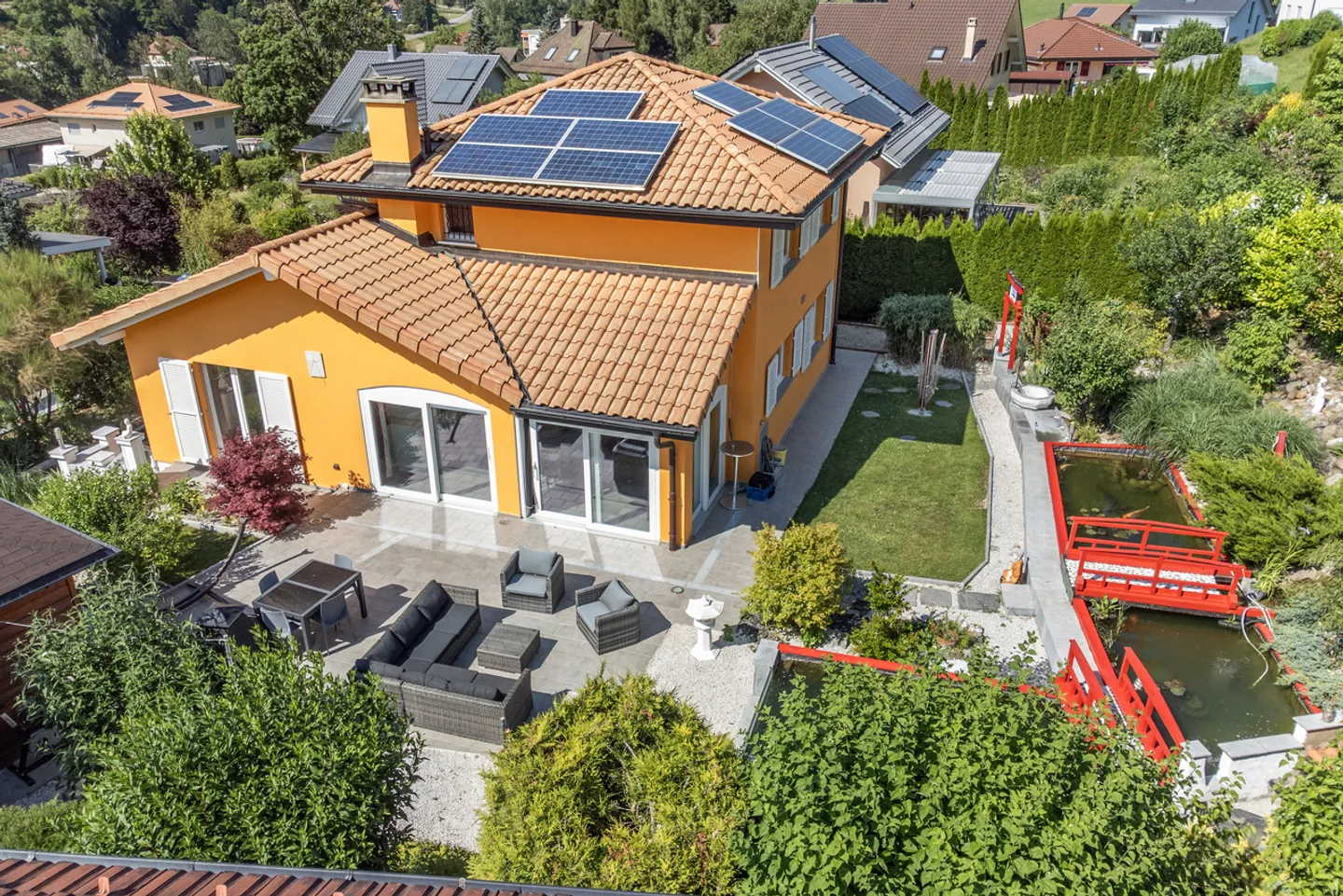 Maison en parfait état avec vue imprenable sur Vallorbe - Photo 3 sur 21