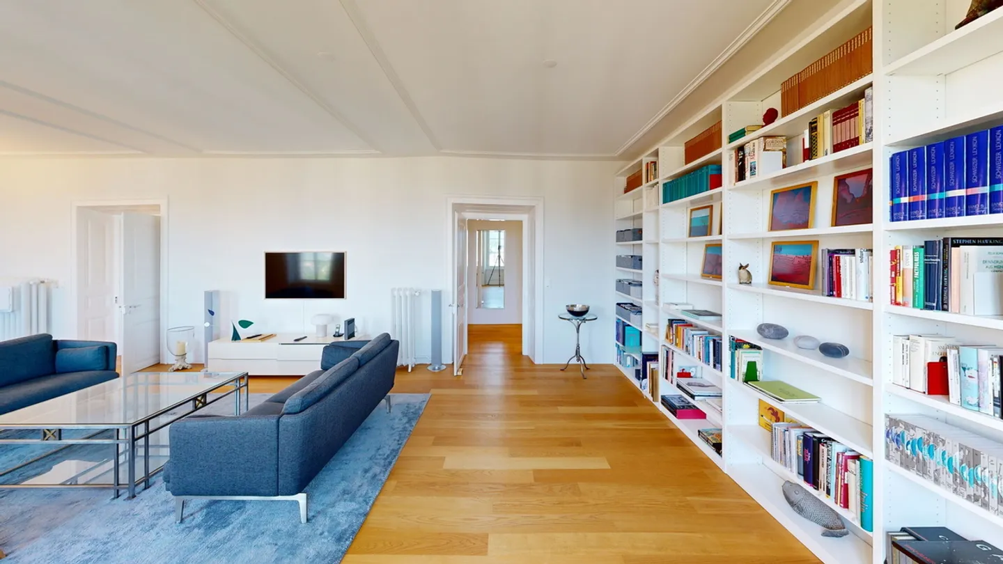 Stilvolle Wohnung mit atemberaubendem Ausblick - Foto 1 von 4