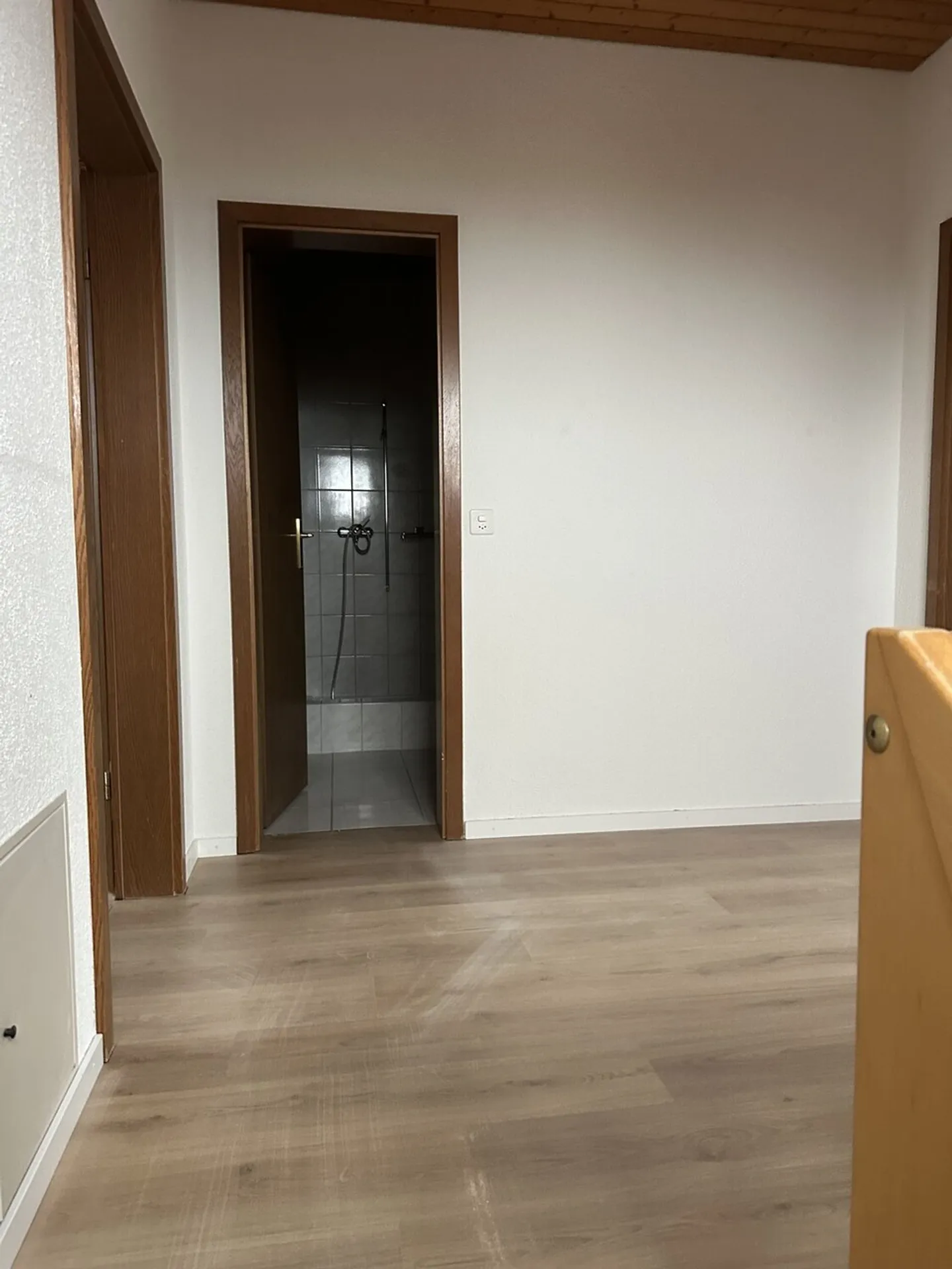 Appartamento maisonette rustico con camino. Una visita vale la pena! - Foto 8 di 10