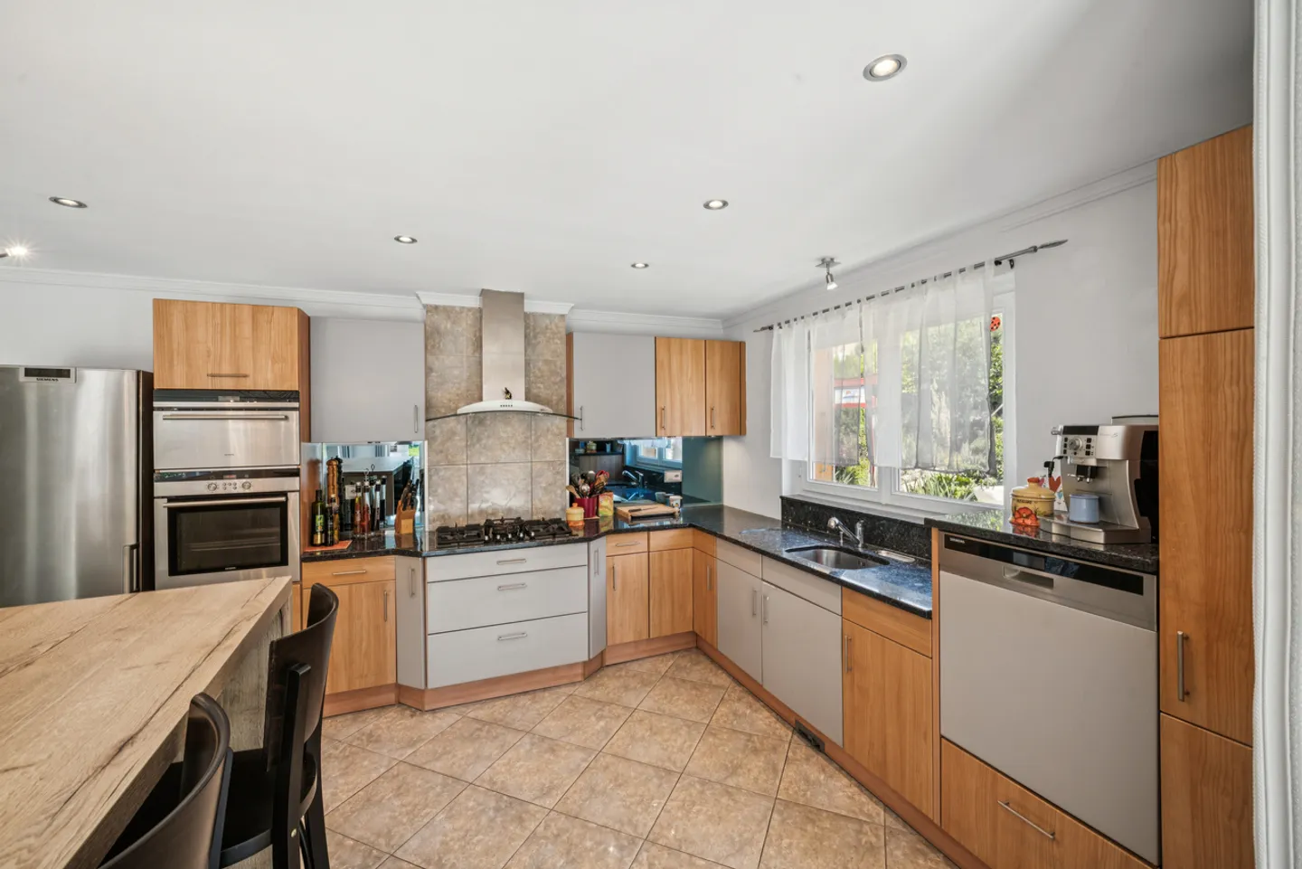 Maison en parfait état avec vue imprenable sur Vallorbe - Photo 5 sur 21