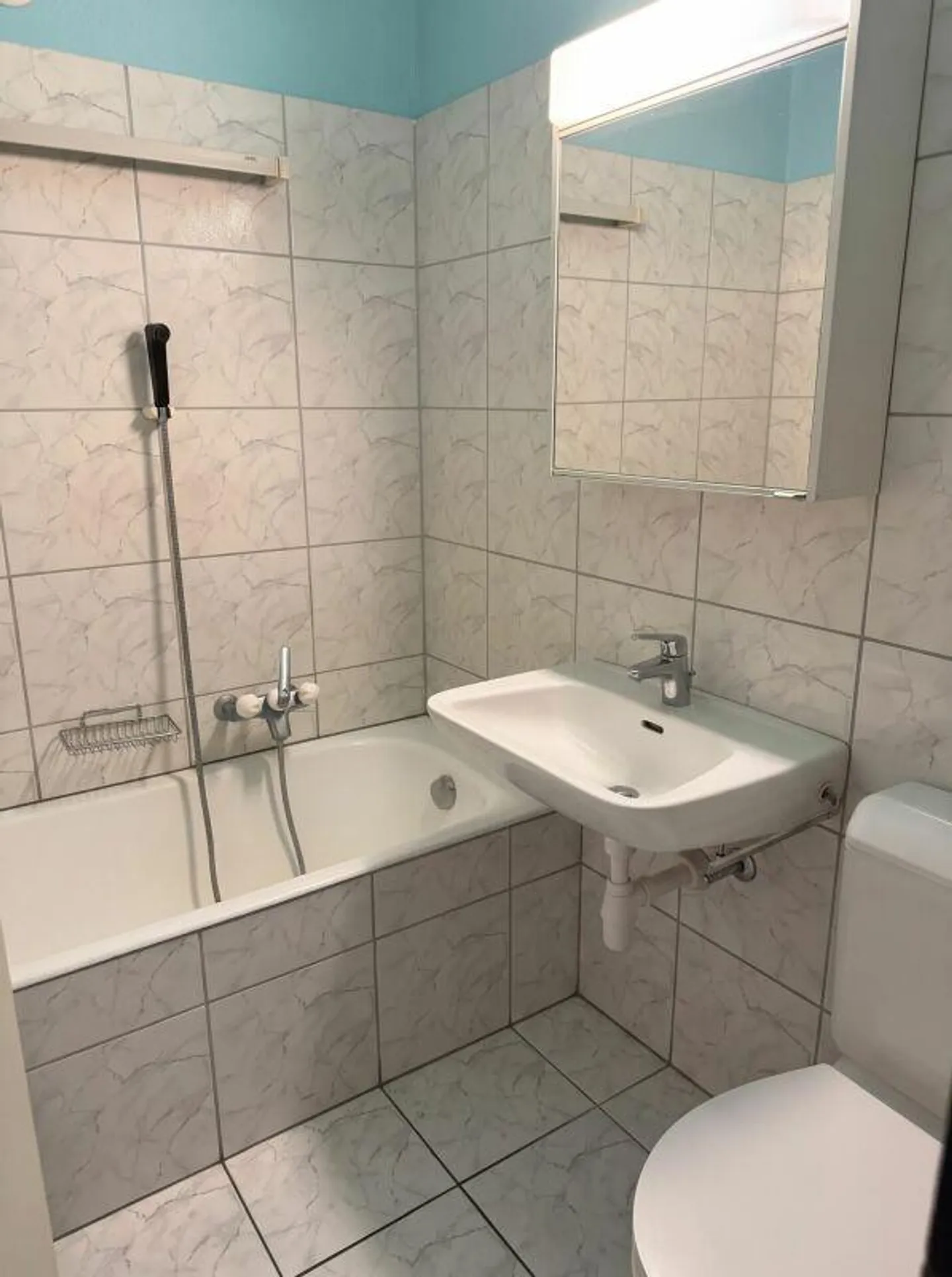 2.5 income units Lugano city - Photo 5 of 6