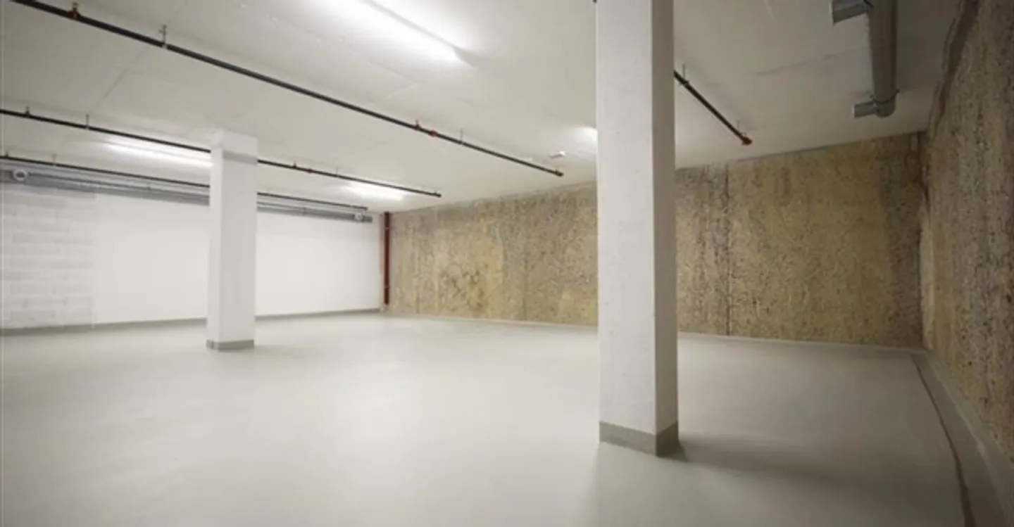 Storage space for rent - Photo 6 of 10