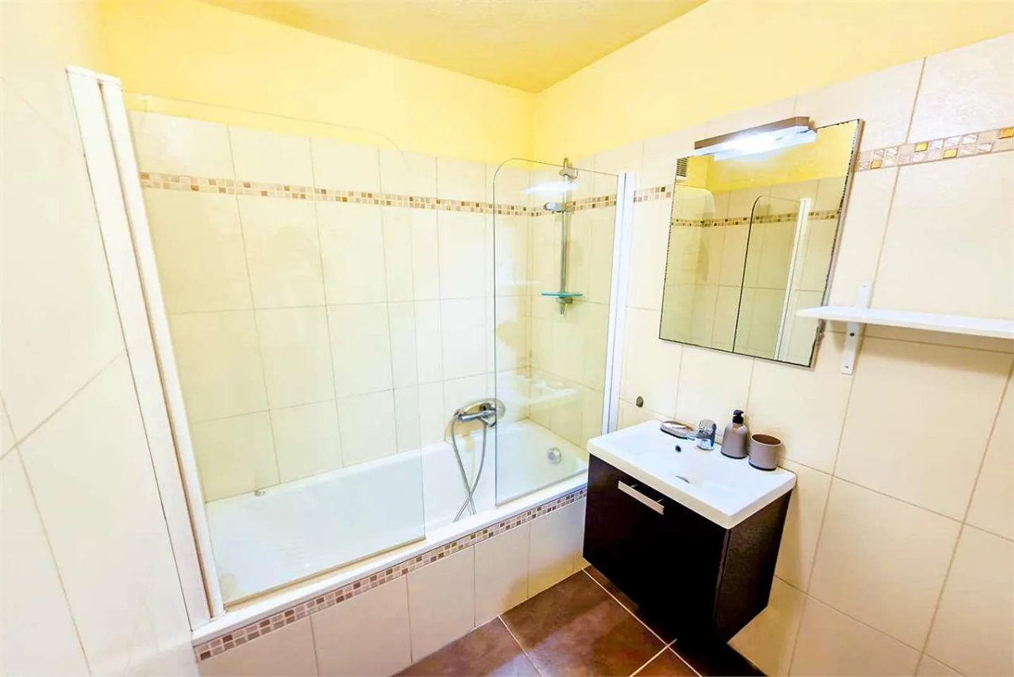 Bright Attic with Double Terrace in Vacallo - Photo 13 of 13