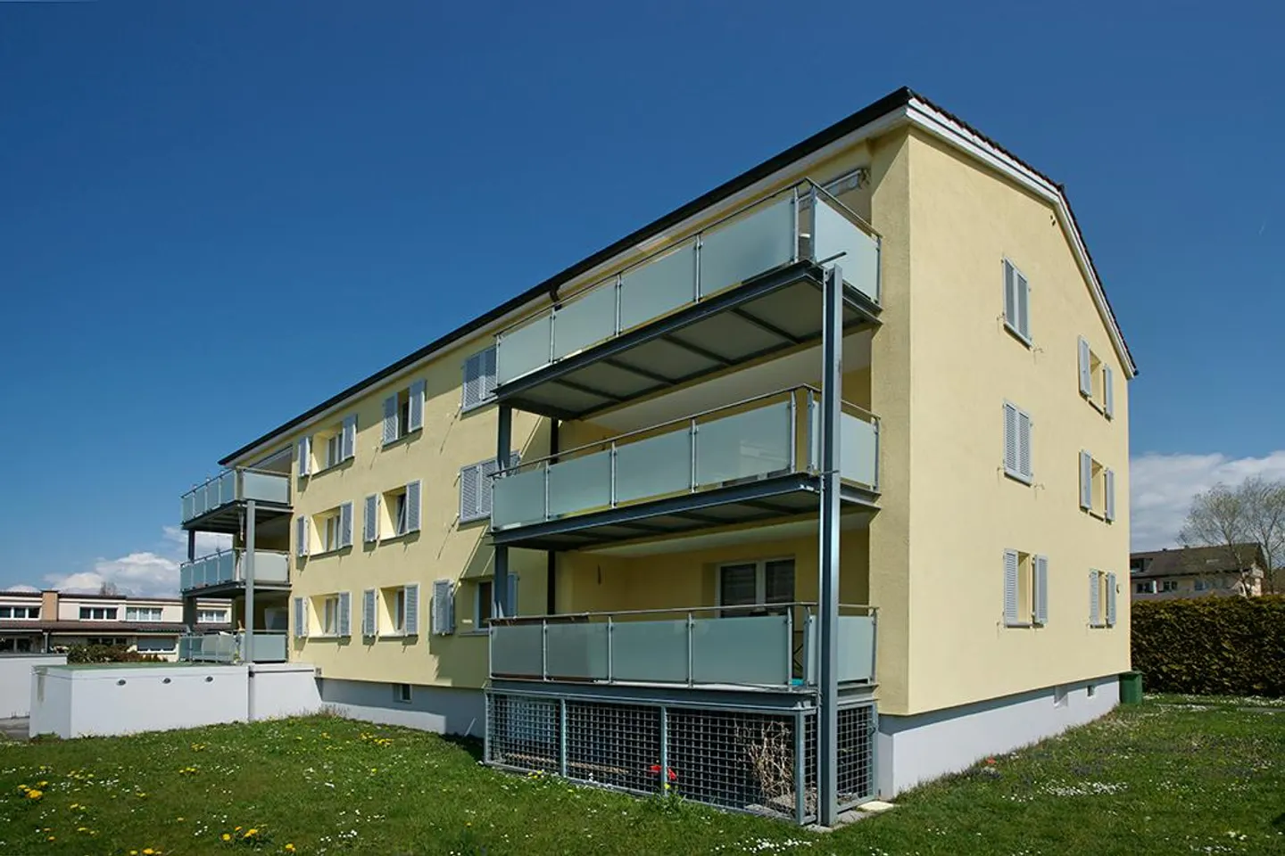 3-room apartment with large balcony - Photo 1 of 9
