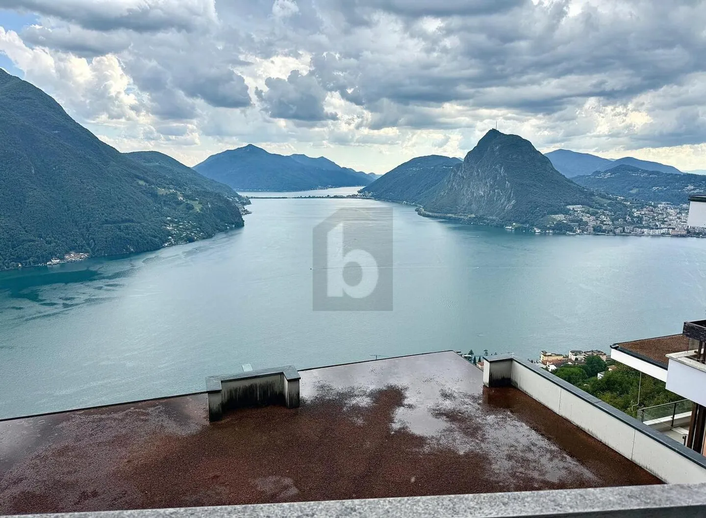 Schöne Aussicht, Kosten inklusive, außer Heizung - Foto 1 von 6