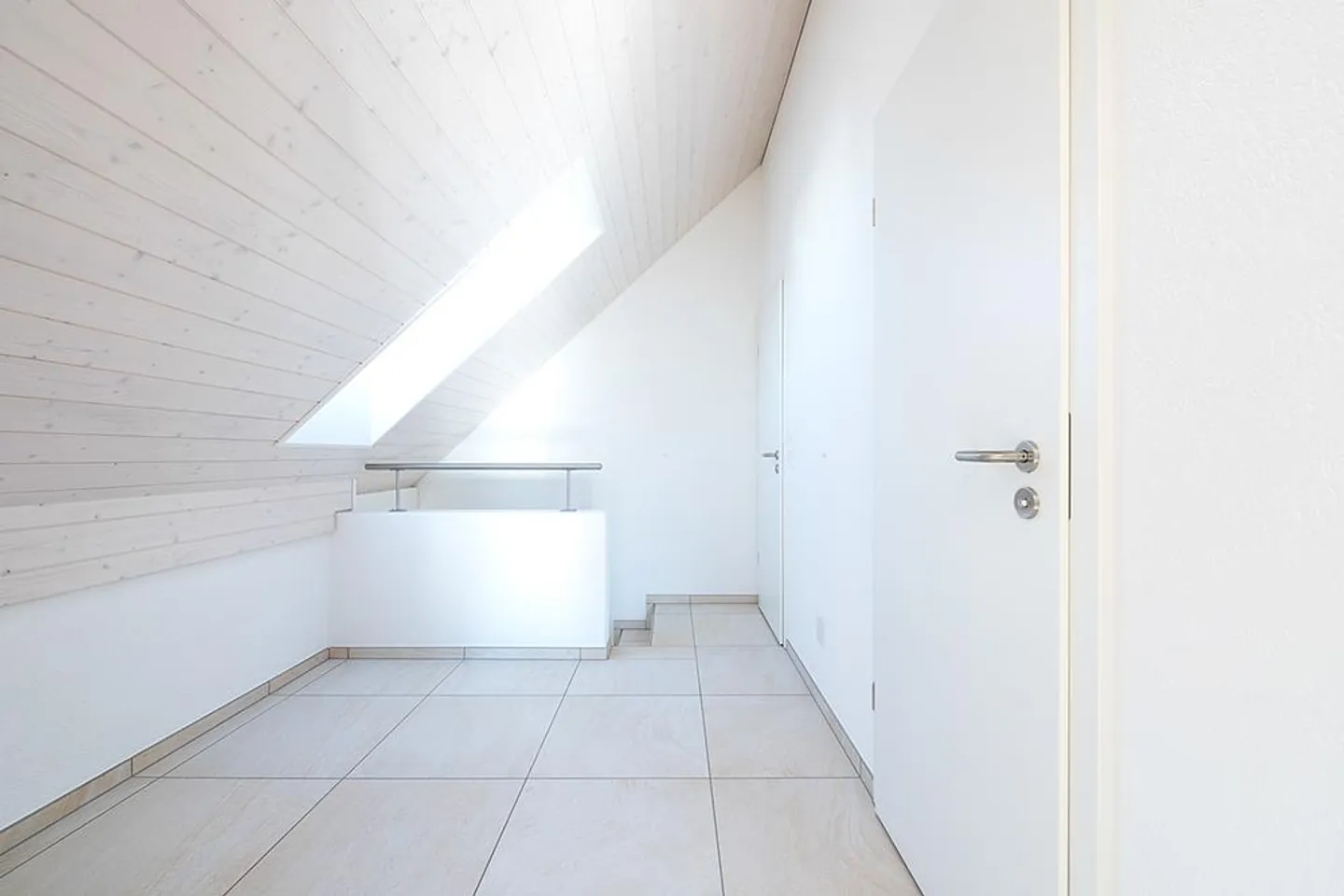 Appartement en attique 3.5 pièces au 2ème étage - Photo 8 sur 10