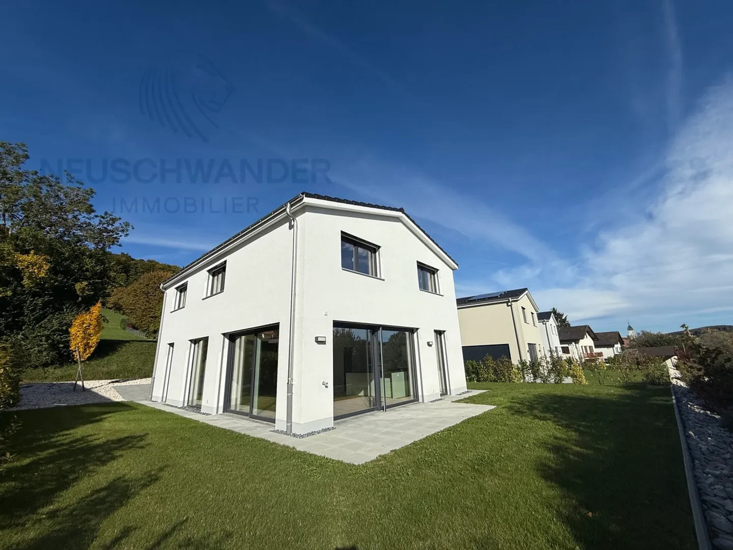 Moderne und Komfort vereint mit der Gelassenheit der Natur - Foto 1 von 24