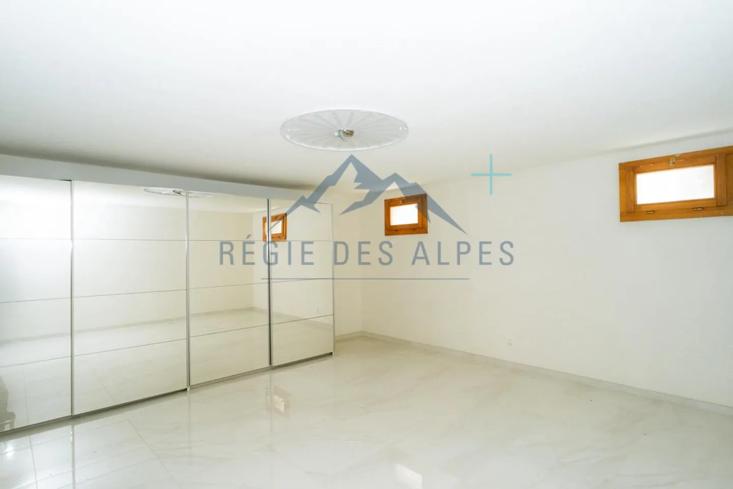 Charmant bungalow familial à Chavannes-des-Bois - Photo 7 sur 10