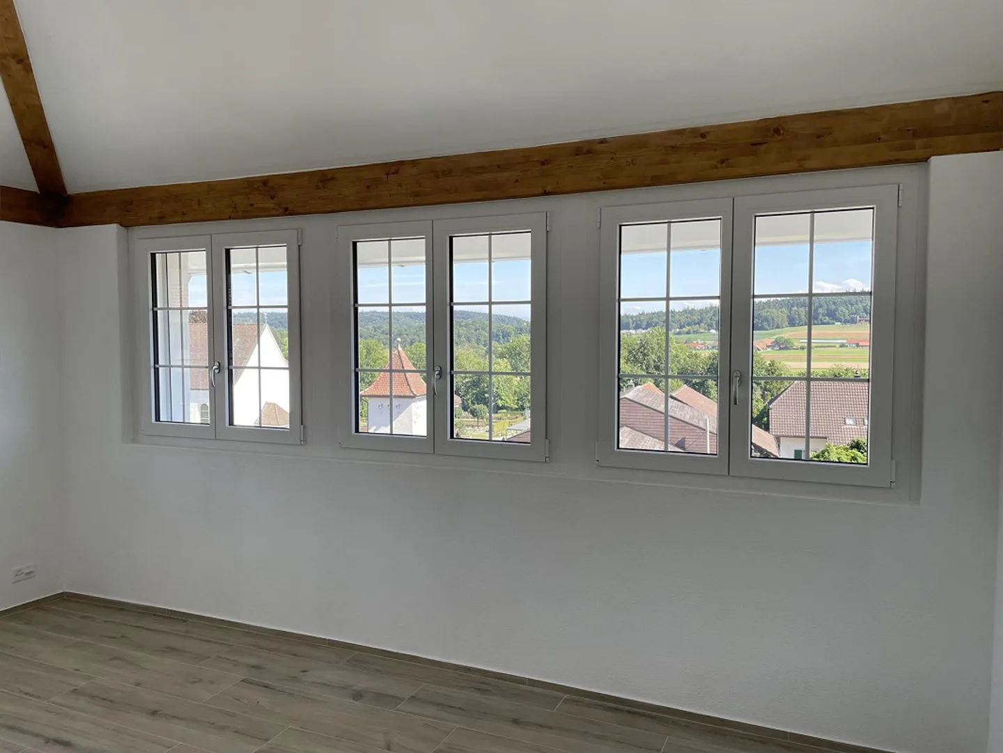 Bright 4.5 room apartment in the former watch factory Wolfwil - Photo 4 of 9