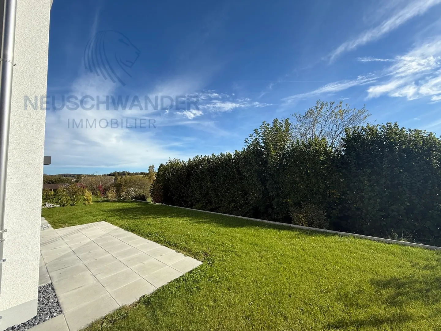 Moderne und Komfort vereint mit der Gelassenheit der Natur - Foto 2 von 24