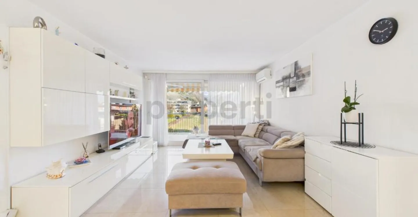 Gordola, elegant condominium 3 Torri 4.5 rooms - Photo 1 of 8