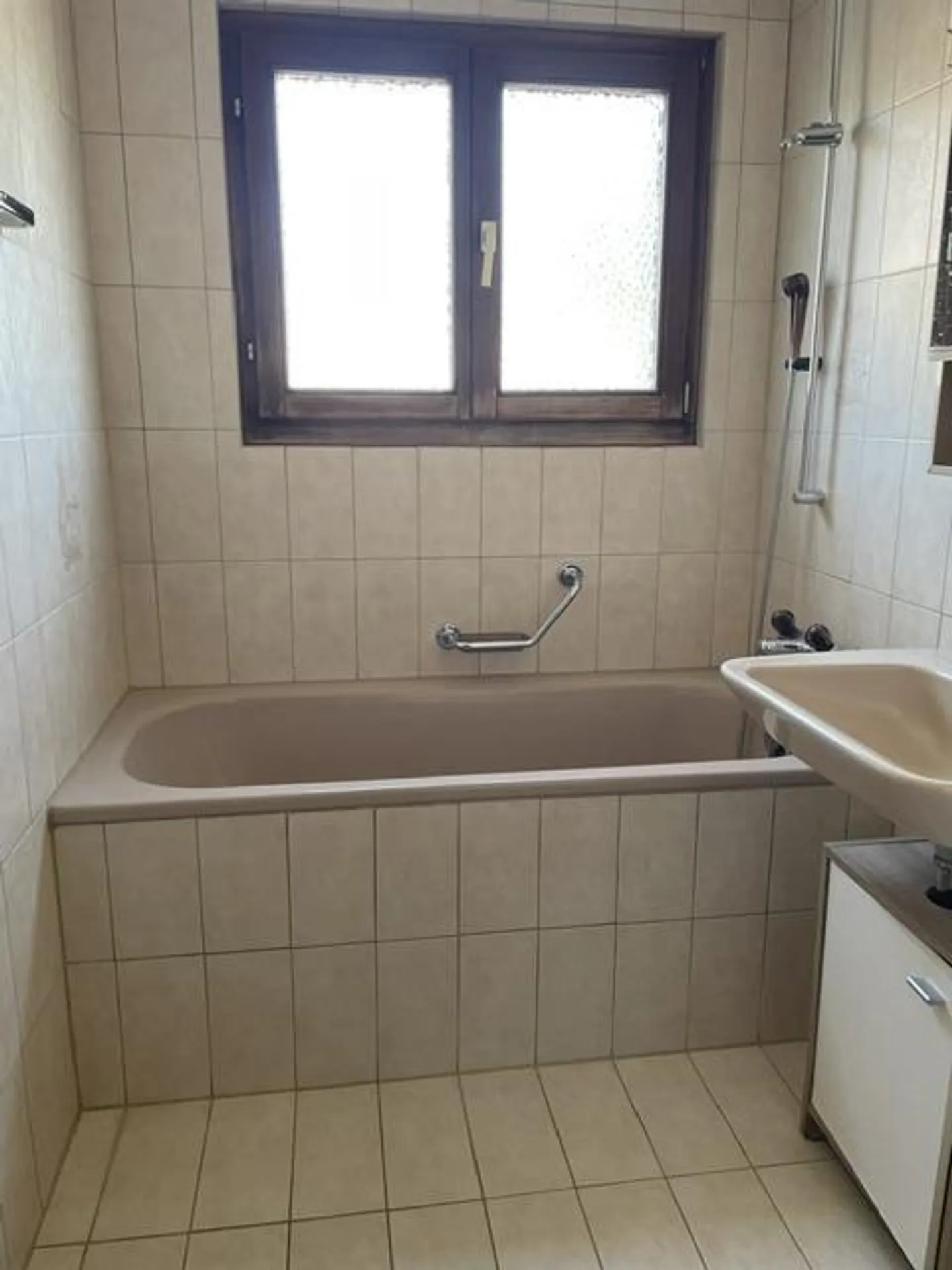 Appartamento 2 1/2 camere, accogliente e luminoso - Foto 2 di 11