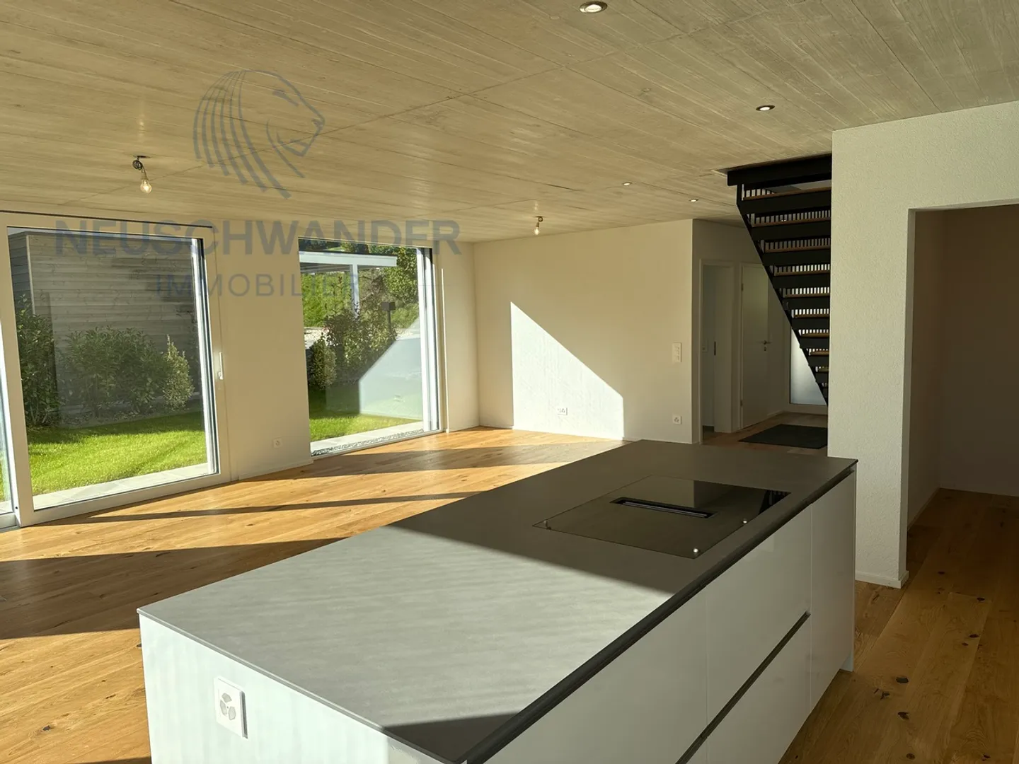 Moderne und Komfort vereint mit der Gelassenheit der Natur - Foto 7 von 24