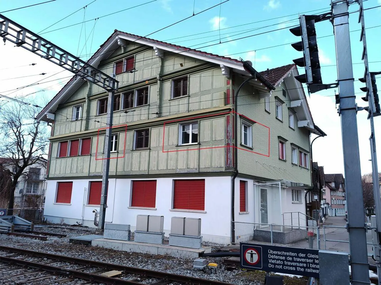 Top Location Appenzell: Office directly at the train station - Photo 2 of 10