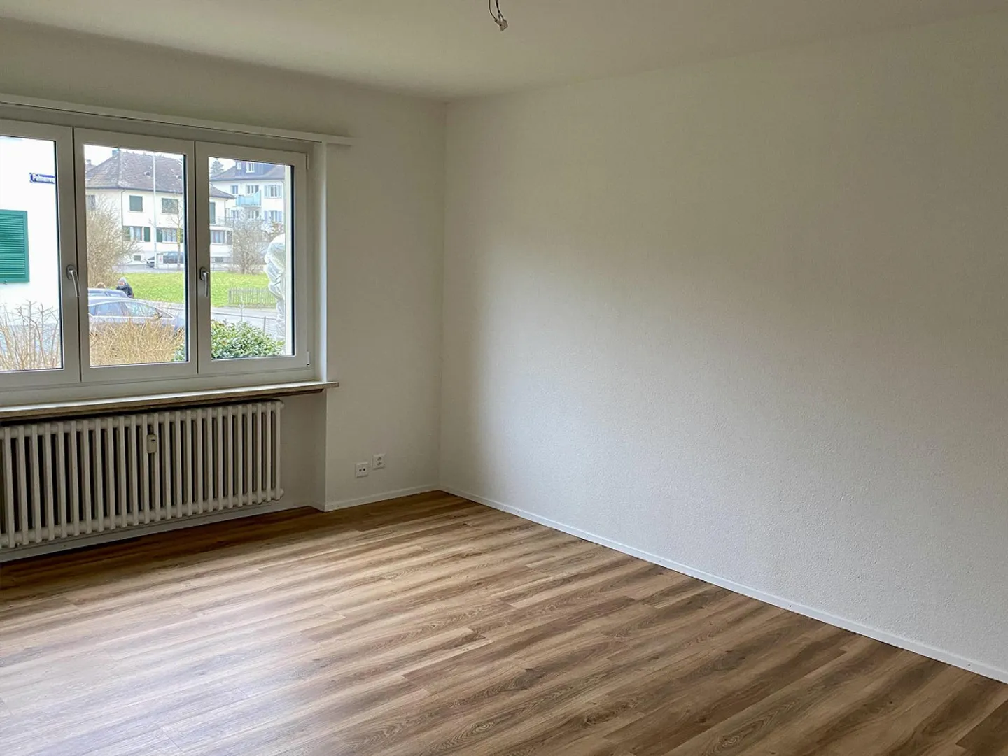 Appartamento 2.5 stanze completamente ristrutturato nel centro - Foto 2 di 4
