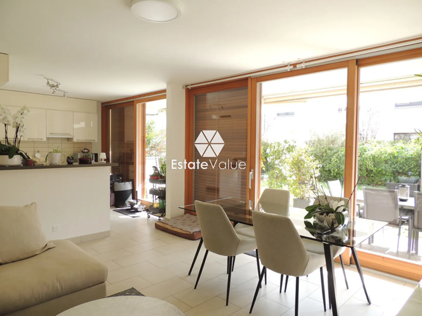 Appartement avec jardin de 480 m² à Gy - Photo 3 sur 4