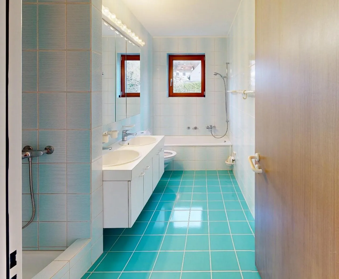 with unique room structure - Photo 10 of 15