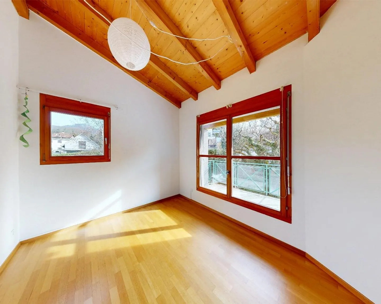 with unique room structure - Photo 11 of 15