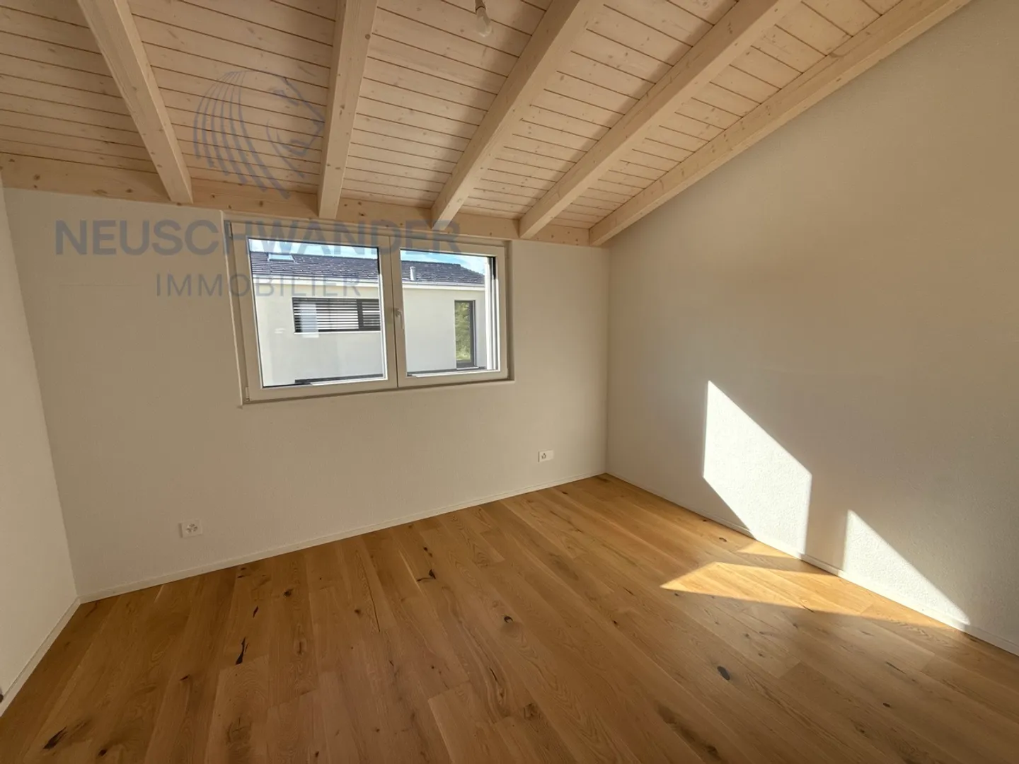 Moderne und Komfort vereint mit der Gelassenheit der Natur - Foto 17 von 24