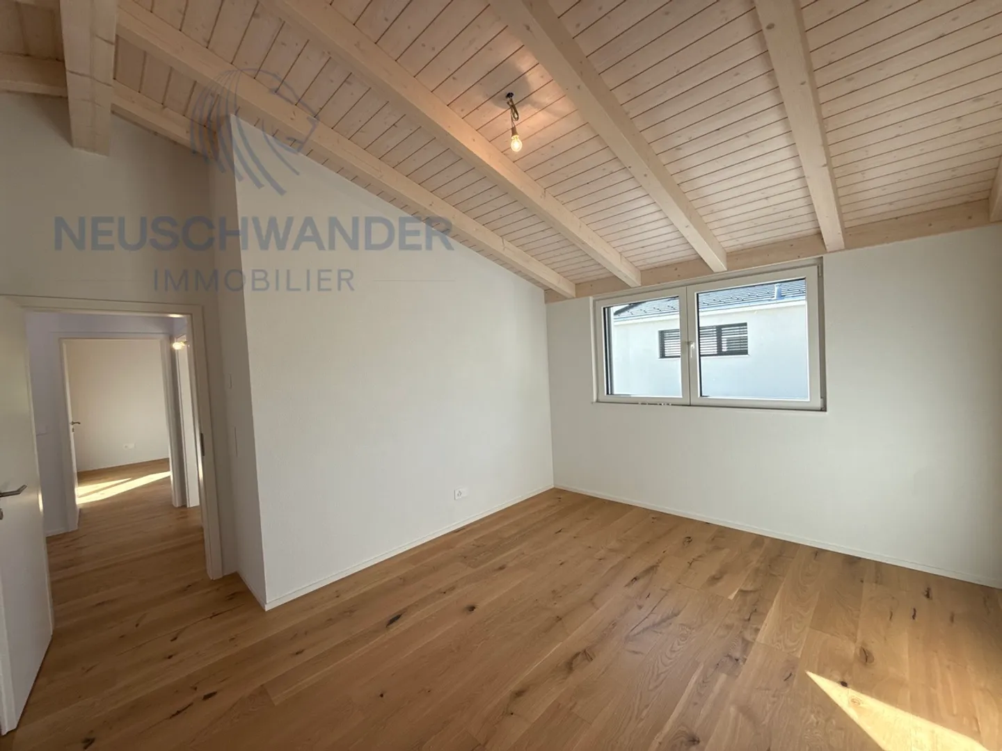 Moderne und Komfort vereint mit der Gelassenheit der Natur - Foto 18 von 24