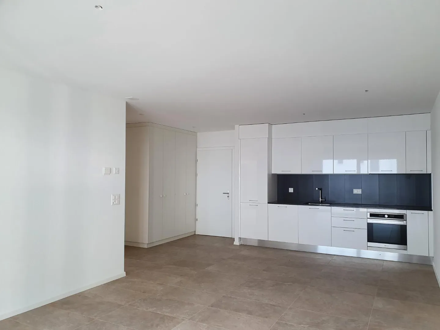 3-room apartment - Photo 1 of 4