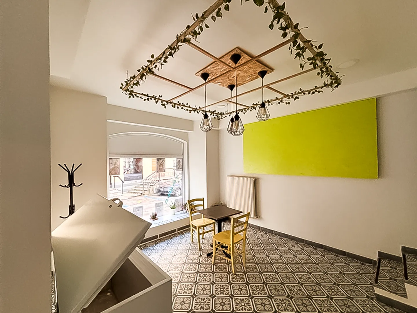 1° MESE DI AFFITTO GRATIS - SPAZIO COMMERCIALE PER UN RISTORANTE O SNACK/BAR - Foto 7 di 9