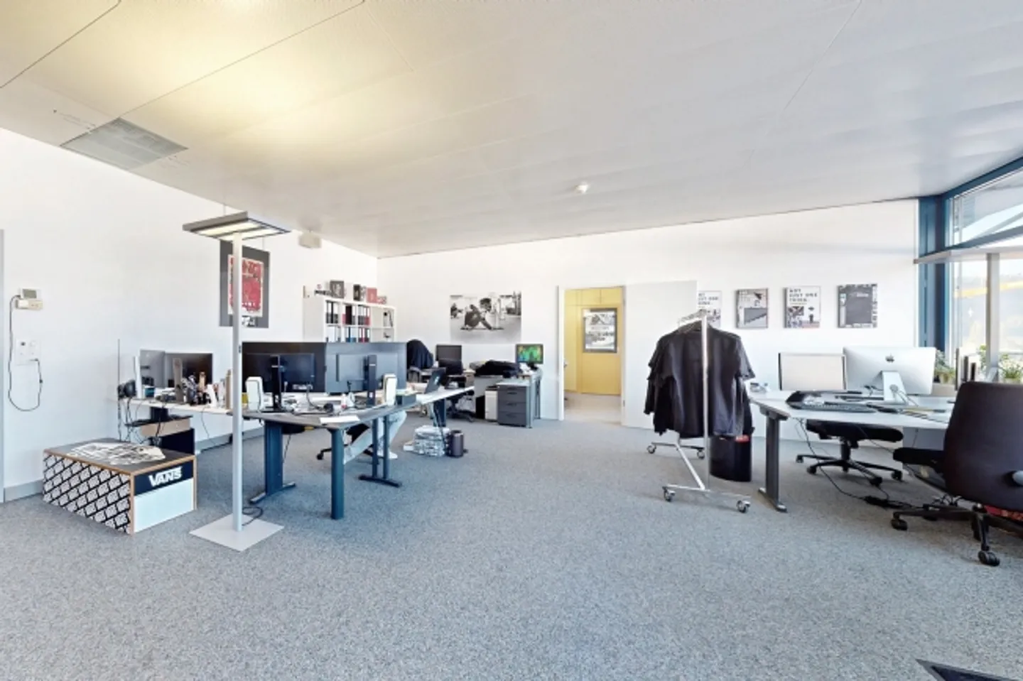 Last Shared Workspace Seeks Tenant - Photo 4 of 6