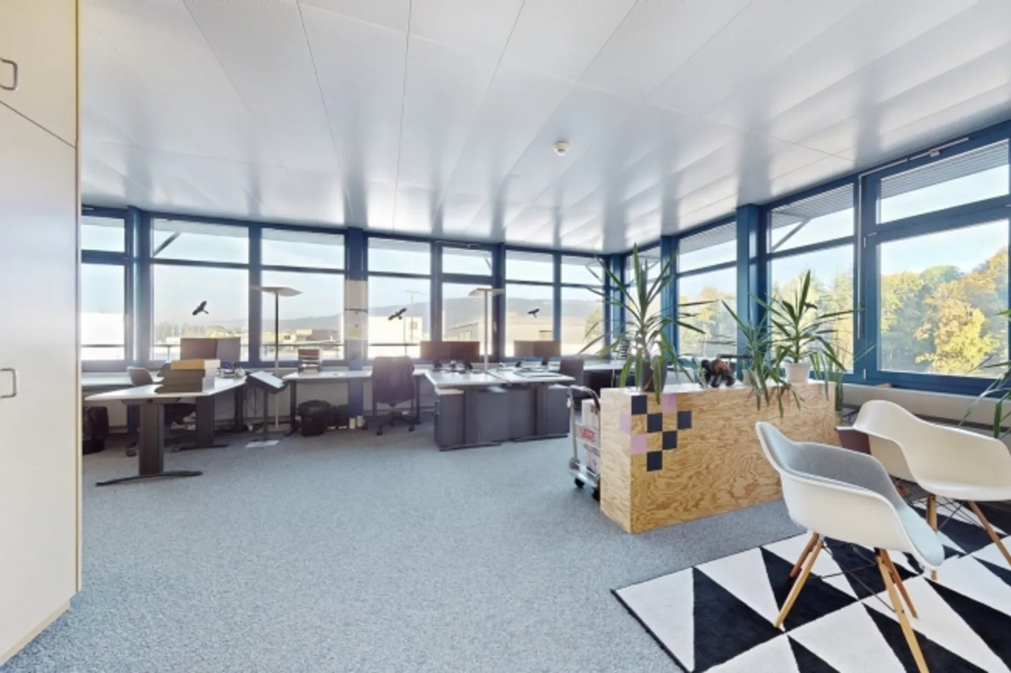 Last Shared Workspace Seeks Tenant - Photo 6 of 6