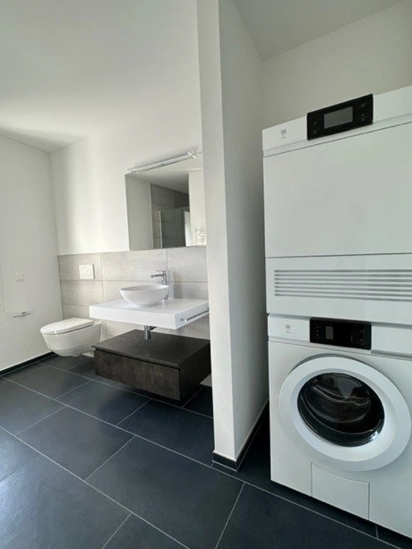 Attico 2.5 con ampia terrazza a Sant'Antonino - Foto 9 di 18