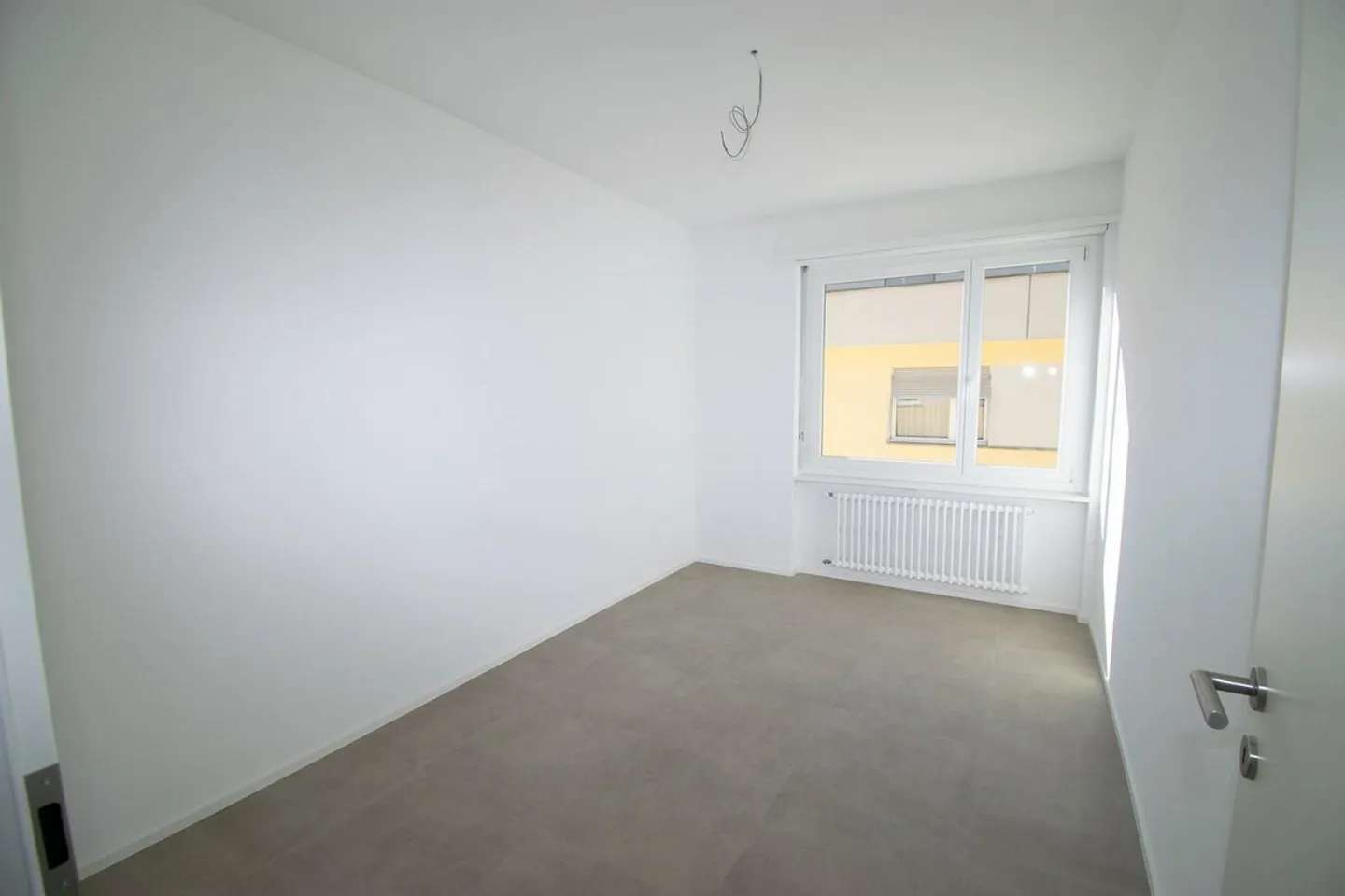 Première location après rénovation totale / Emplacement central - Photo 10 sur 13