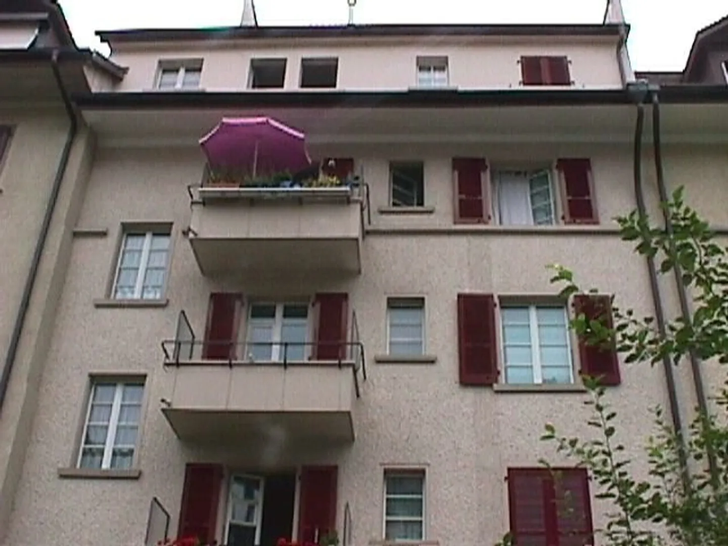 Apartment for rent - Photo 1 of 3