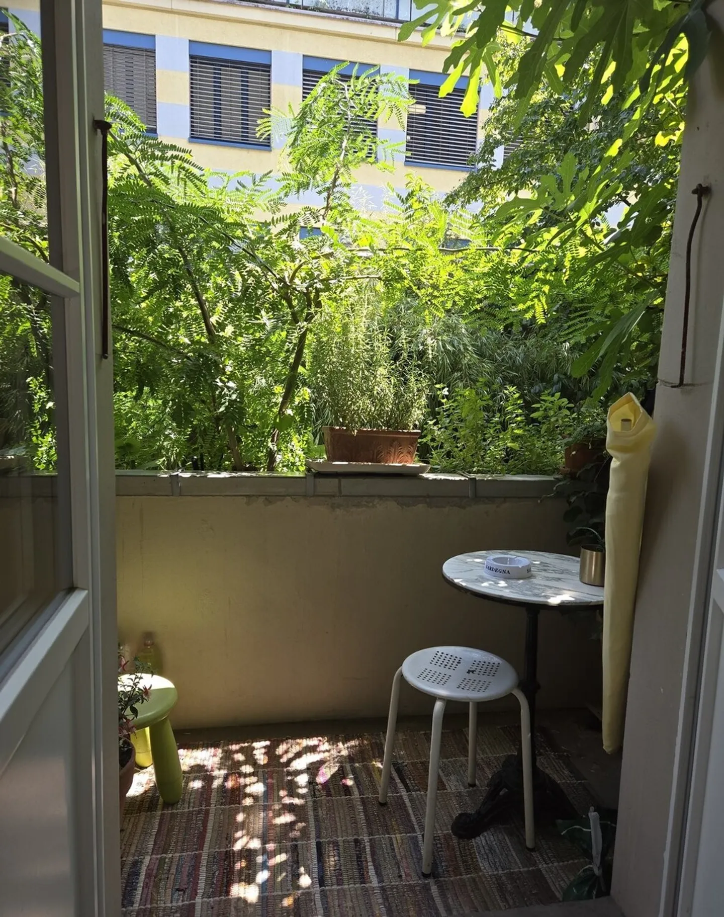 Apartment for rent - Photo 2 of 3