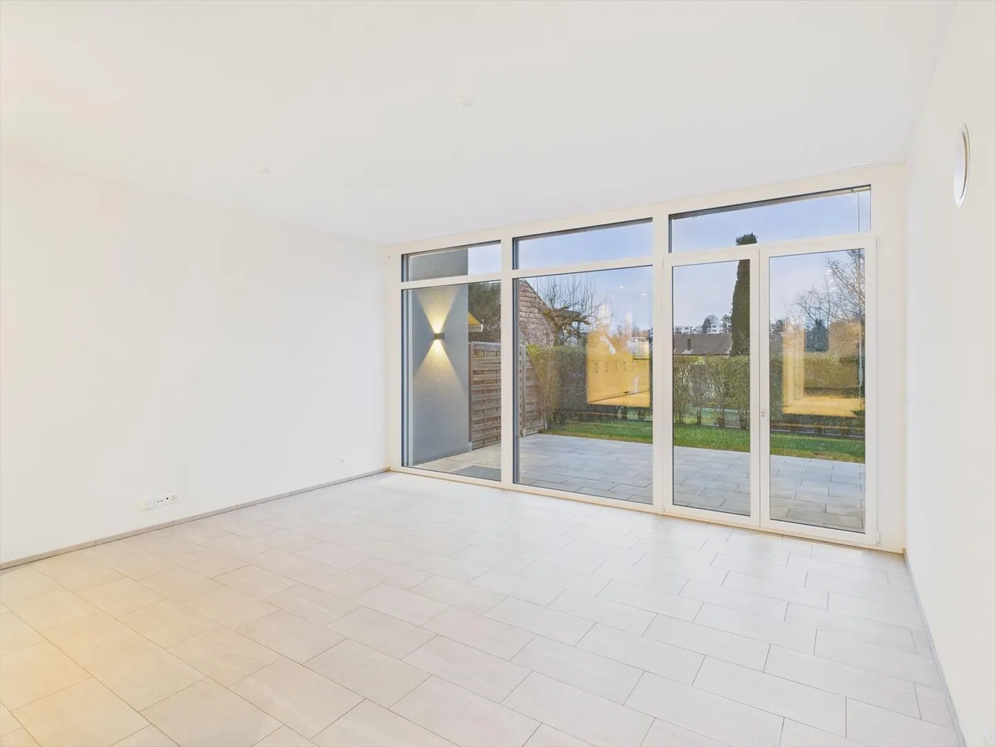 Terraced House 5.5 Rooms - Photo 2 of 13