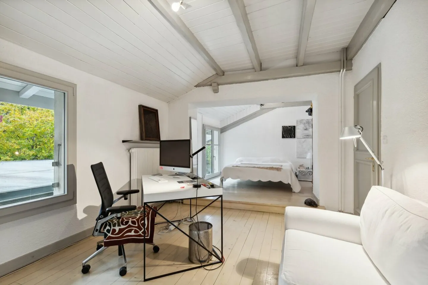 A Charming Property in Aire-la-Ville - Photo 12 of 15