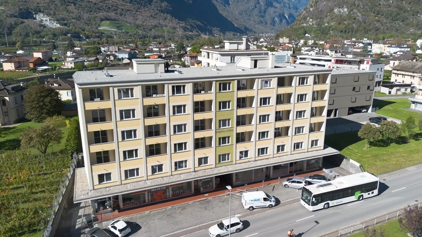 Première location après rénovation totale / Emplacement central - Photo 12 sur 13