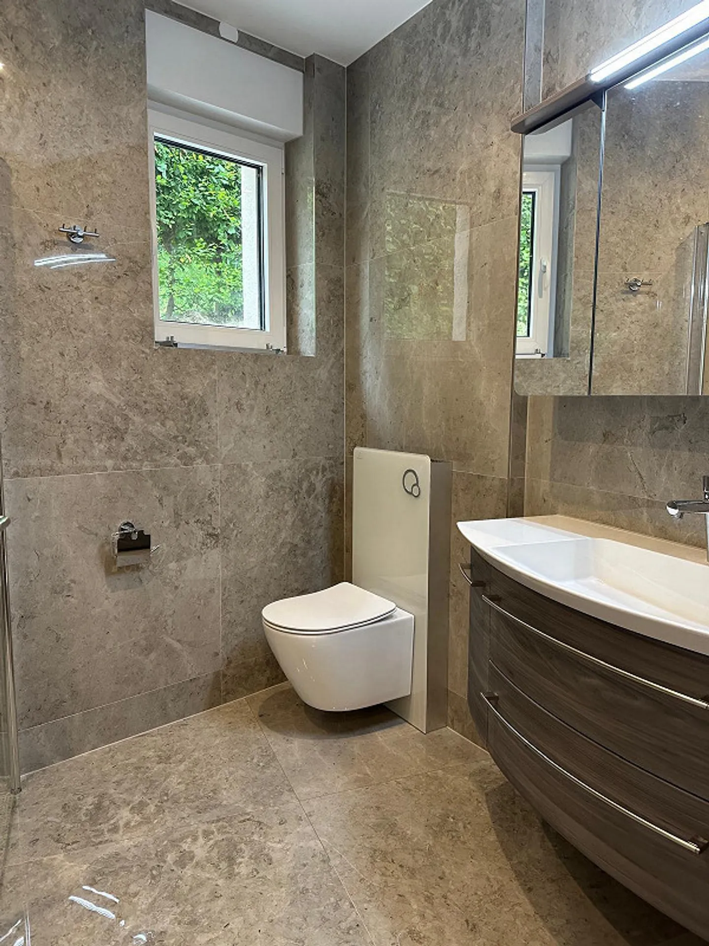 Modernes Apartment in Schaffhausen - Foto 7 von 9