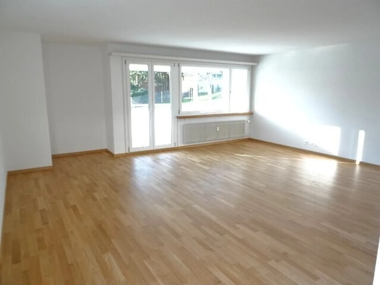 Apartment for rent - Photo 5 of 9