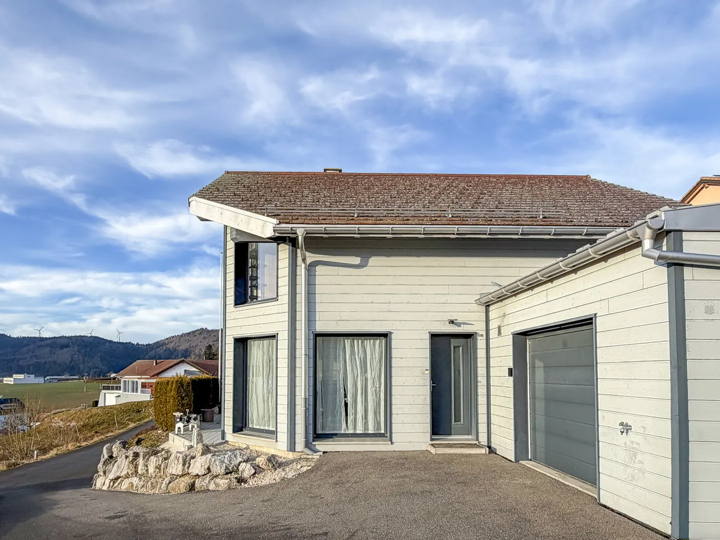 Maison individuelle avec 5,5 pièces, 2 terrasses, balcon et garage - Photo 23 sur 25