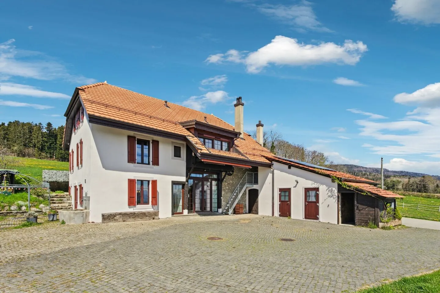 Fascino autentico e panorama eccezionale - Foto 2 di 16