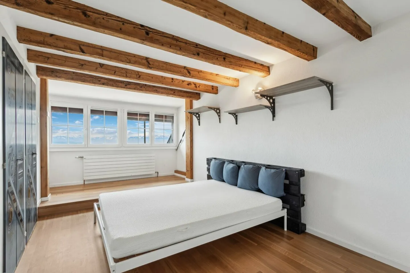 Fascino autentico e panorama eccezionale - Foto 11 di 16