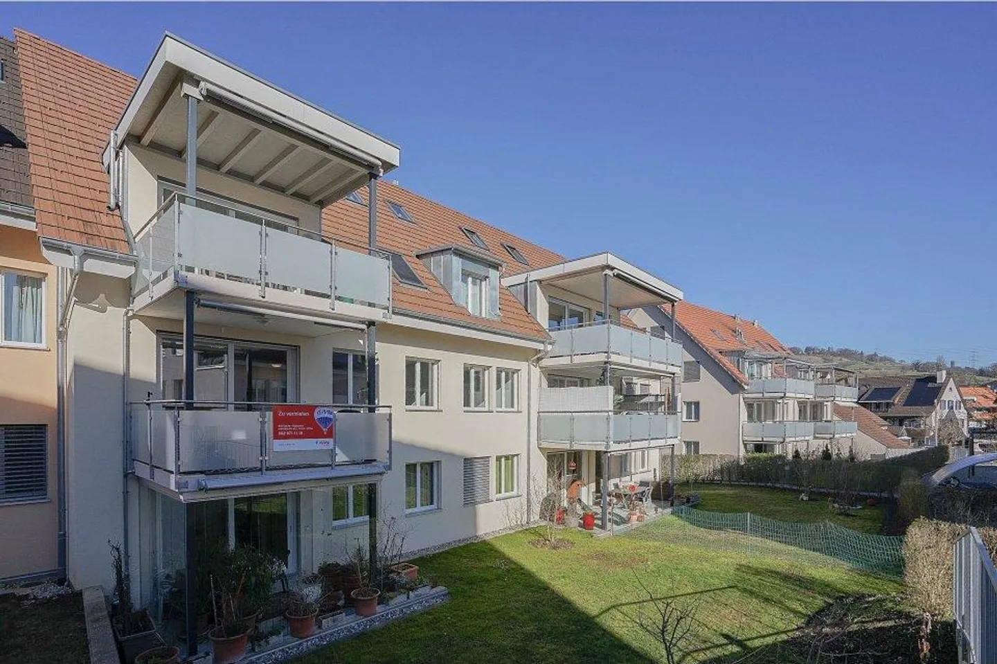 Condominio elegante e piccolo in una posizione centrale - affittato - Foto 6 di 9