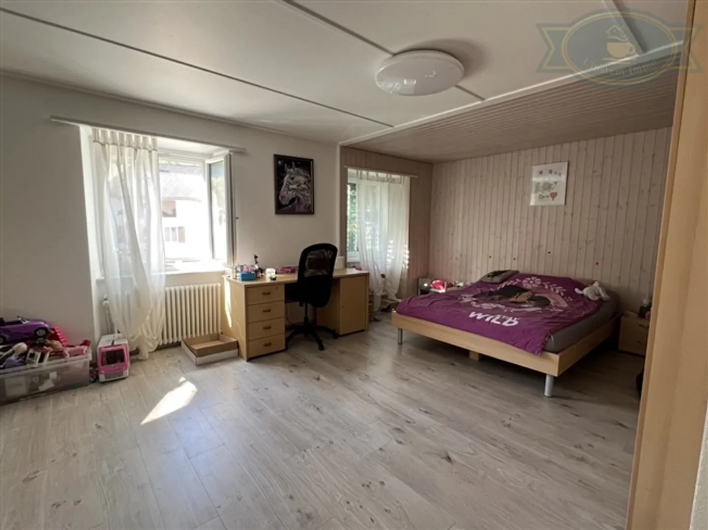 Renovated village house in a quiet location in Châtillon - Photo 6 of 11