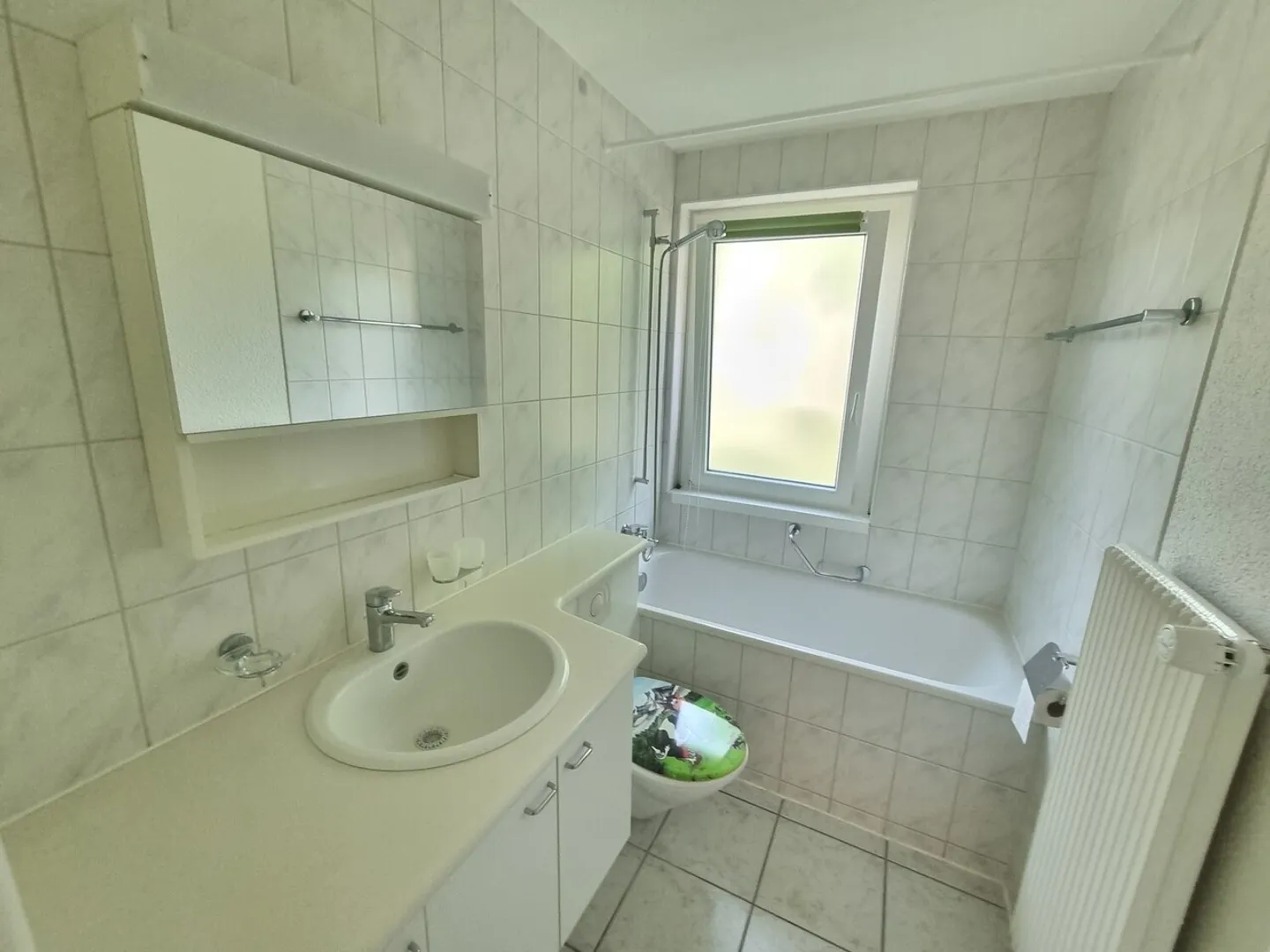 Helle 3.5-Zimmerwohnung und großem Balkon im EG - Photo 5 of 5
